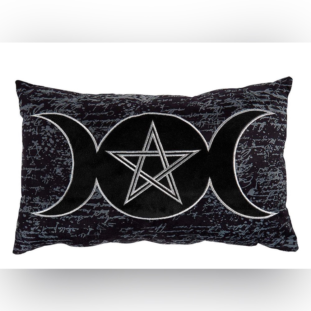 TRIPLE MOON PILLOW